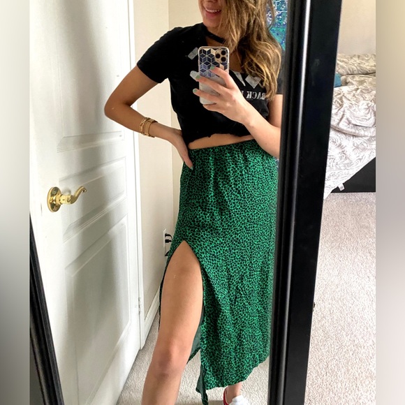 Dark green animal print midi skirt - Picture 4 of 6